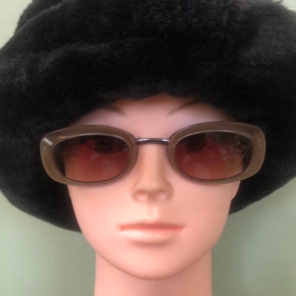 Fendi Sunglasses - Picture 1 of 7